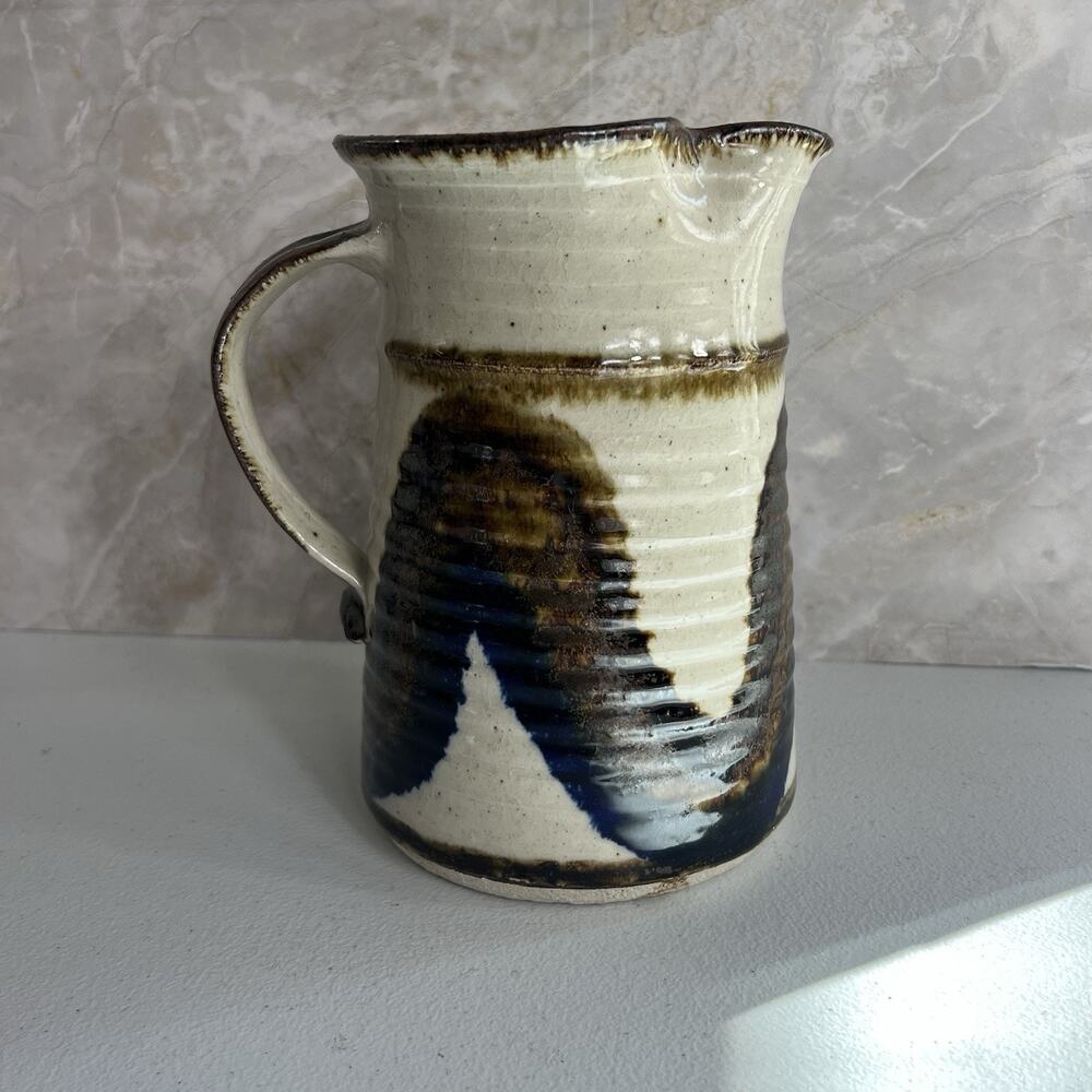 Studio Art Pottery Pitcher Vase Hand Thrown Glazed Brown Shades Stoneware Glossy - Picture 11 of 12